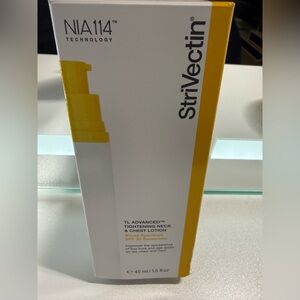 StriVectin advanced tightening neck and chest lotion
